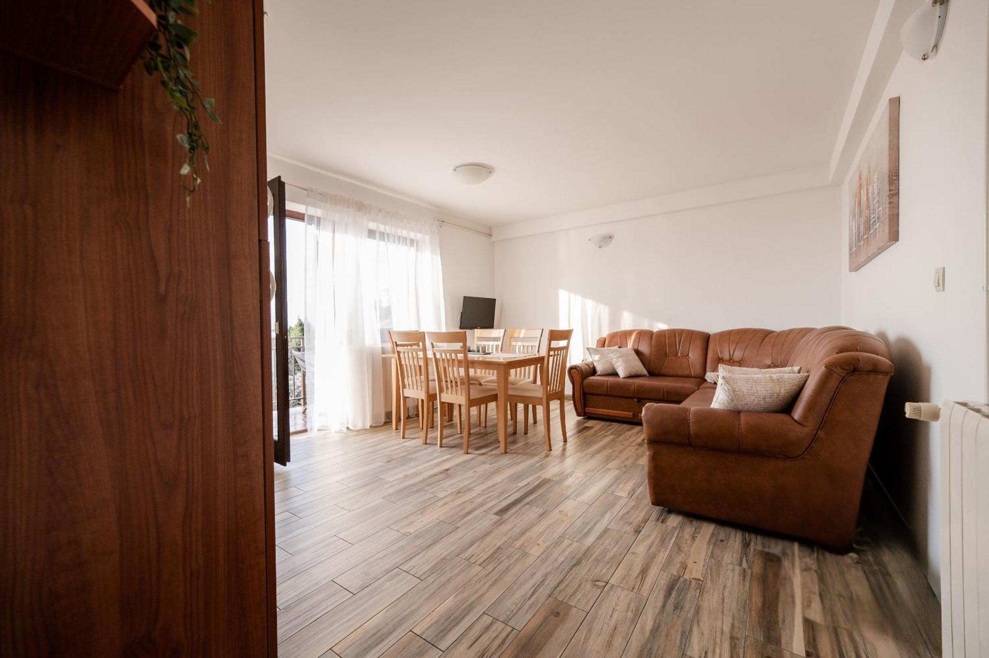 Bubi Apartments Малинска Экстерьер фото